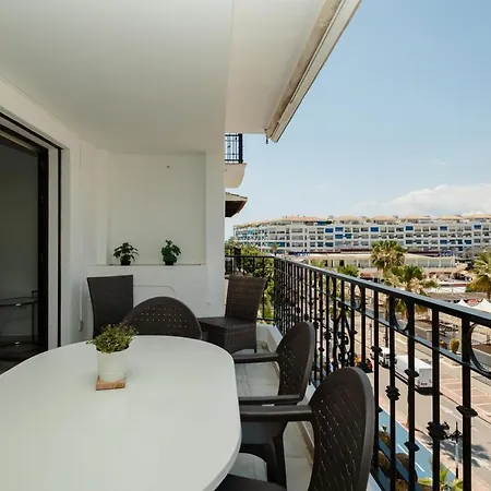 Appartamento Vacation With Private Parking In Puerto Banus *