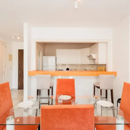 Appartamento Vacation With Private Parking In Puerto Banus Marbella