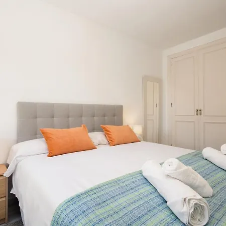 Vacation With Private Parking In Puerto Banus Appartement Marbella