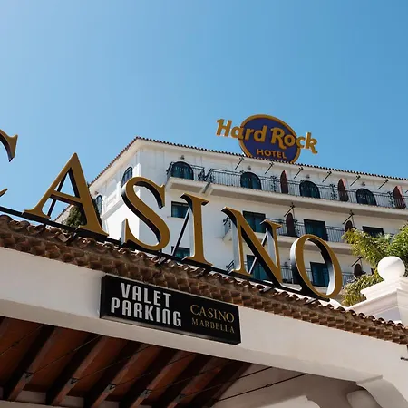 Vacation With Private Parking In Puerto Banus Apartament Marbella